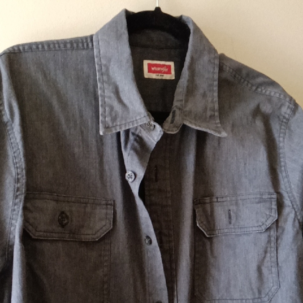 Wrangler Men's Dark Gray Button-Front Shirt Jacket